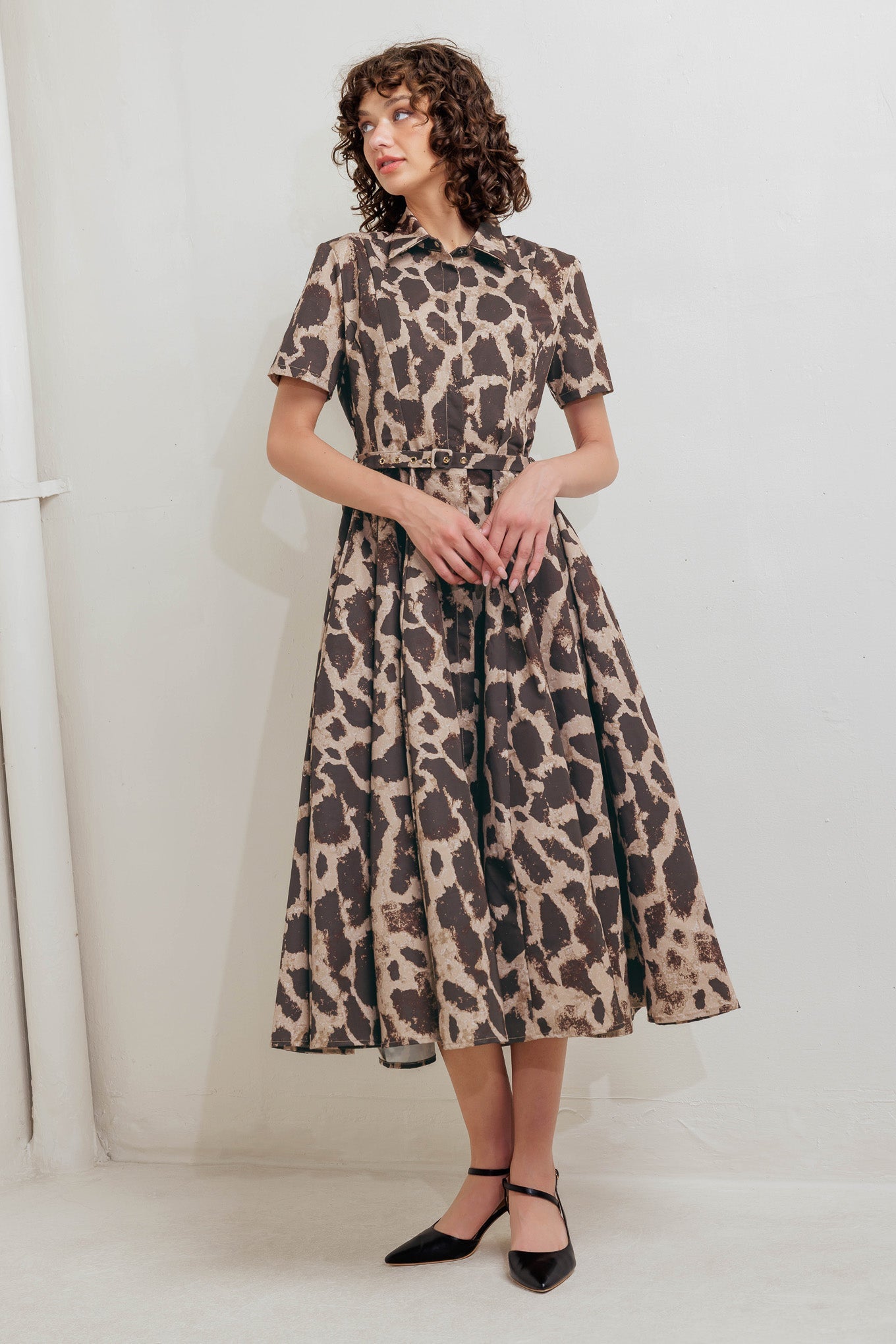 TAME GIRAFFE WOVEN MIDI DRESS Flying Tomato